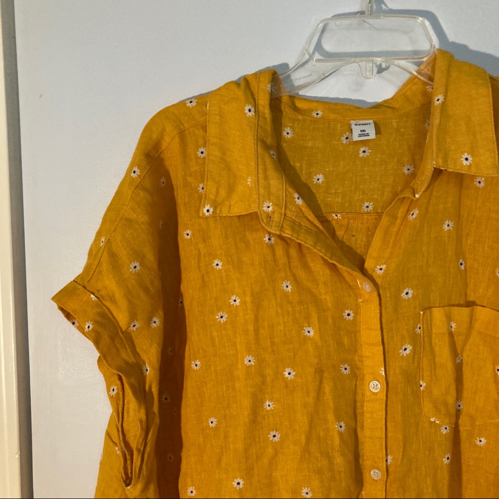 Yellow Daisy Front Tie Button Down Shirt